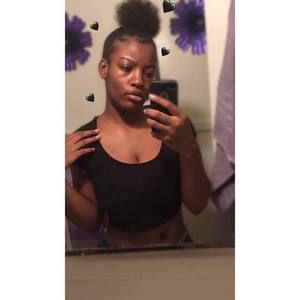 Meet your Posher, Keshia